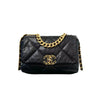 Medium Classic Flap Patent Black SHW