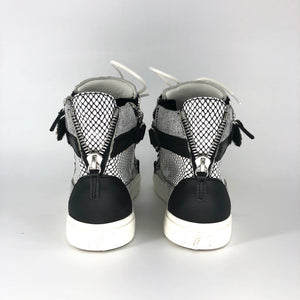 High Top Sneakers White