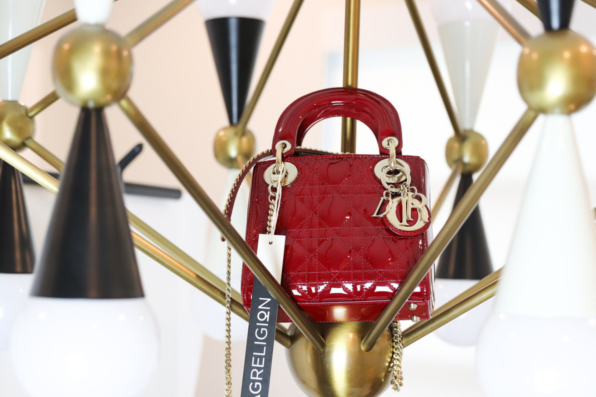 PROS AND CONS LADY DIOR Bag Religion