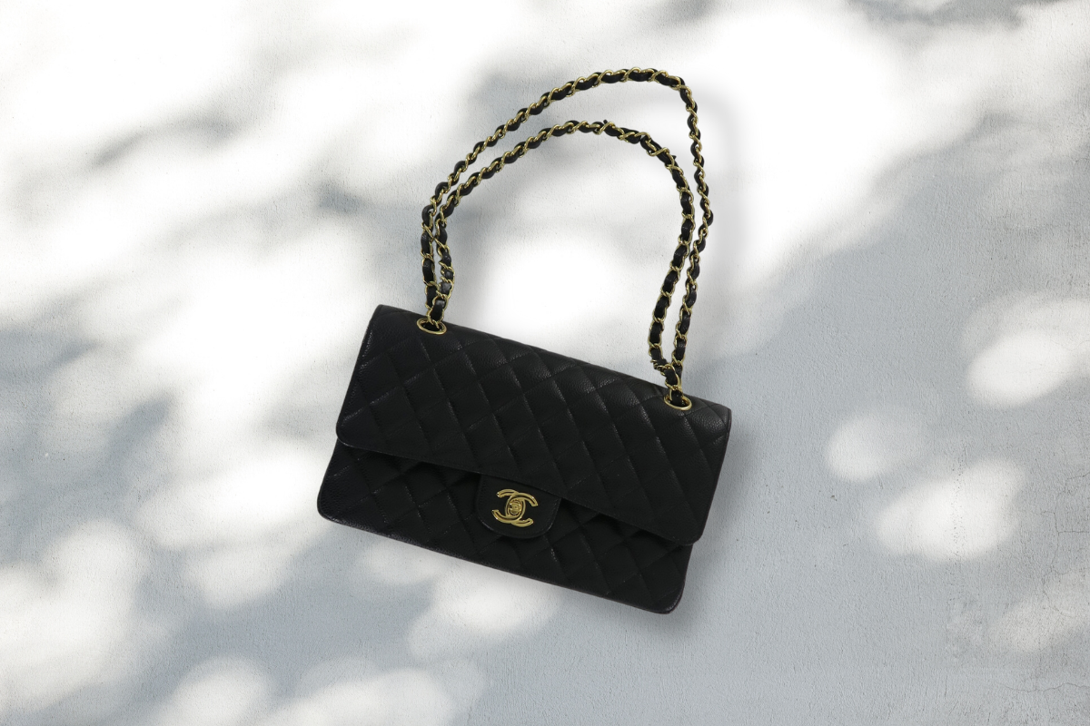Medium chanel 2025 classic flap