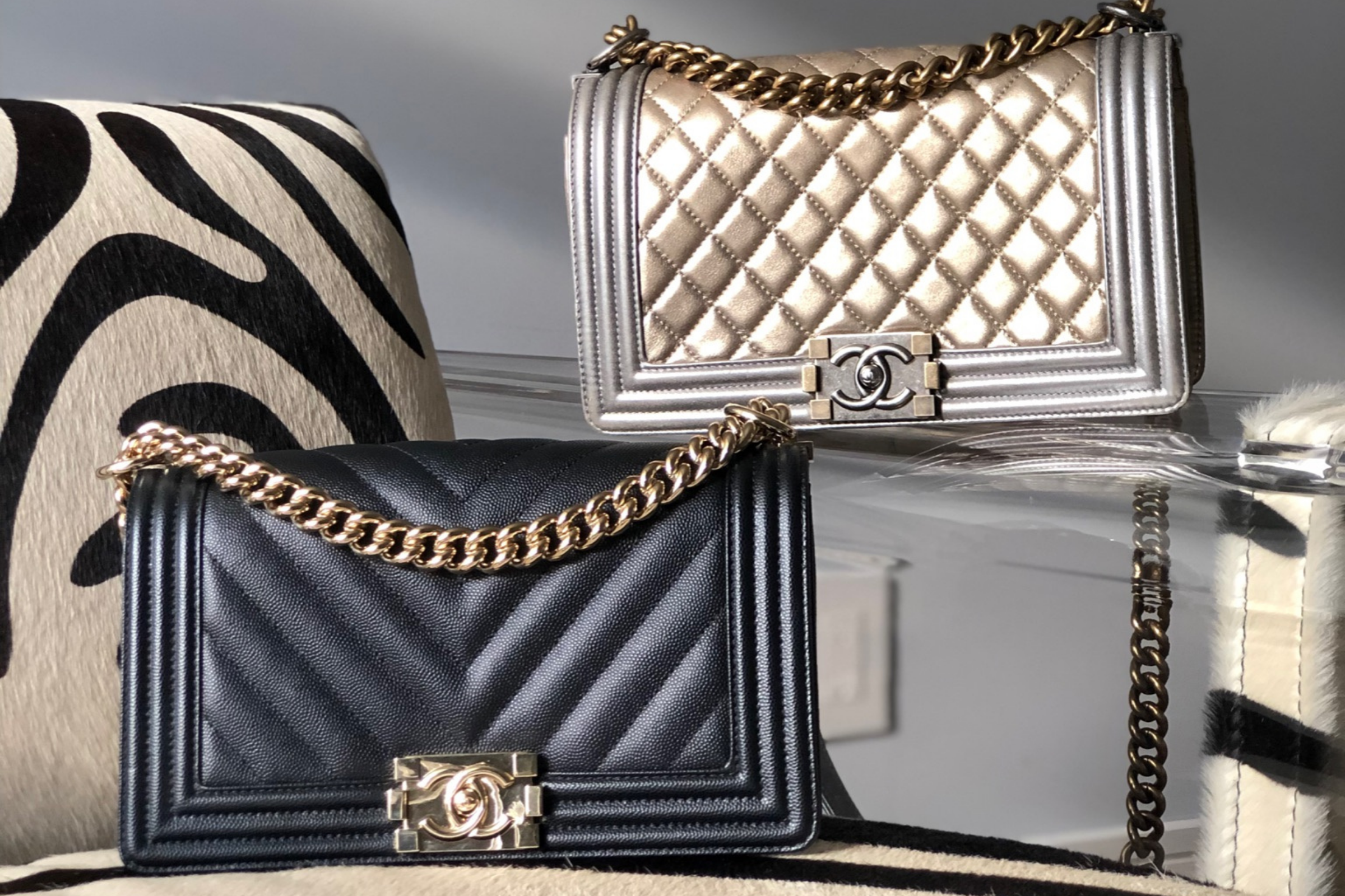 How To Authenticate A Chanel Handbag - FIVE Quick Tips! - Fashion