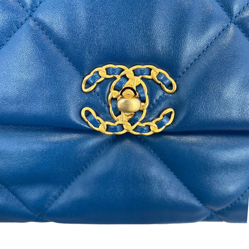 Medium Chanel 19 Goatskin Blue