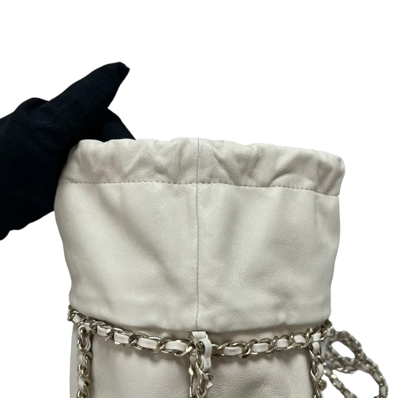 Chain Bucket Drawstring Lambskin White GHW