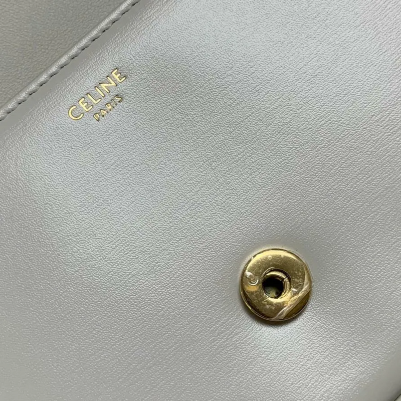 Shiny Calfskin Cuir Triomphe Chain Bag White GHW