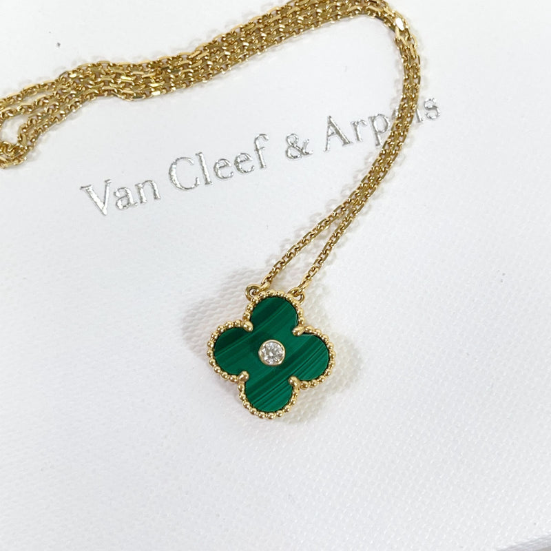 Van cleef and arpels green necklace hotsell