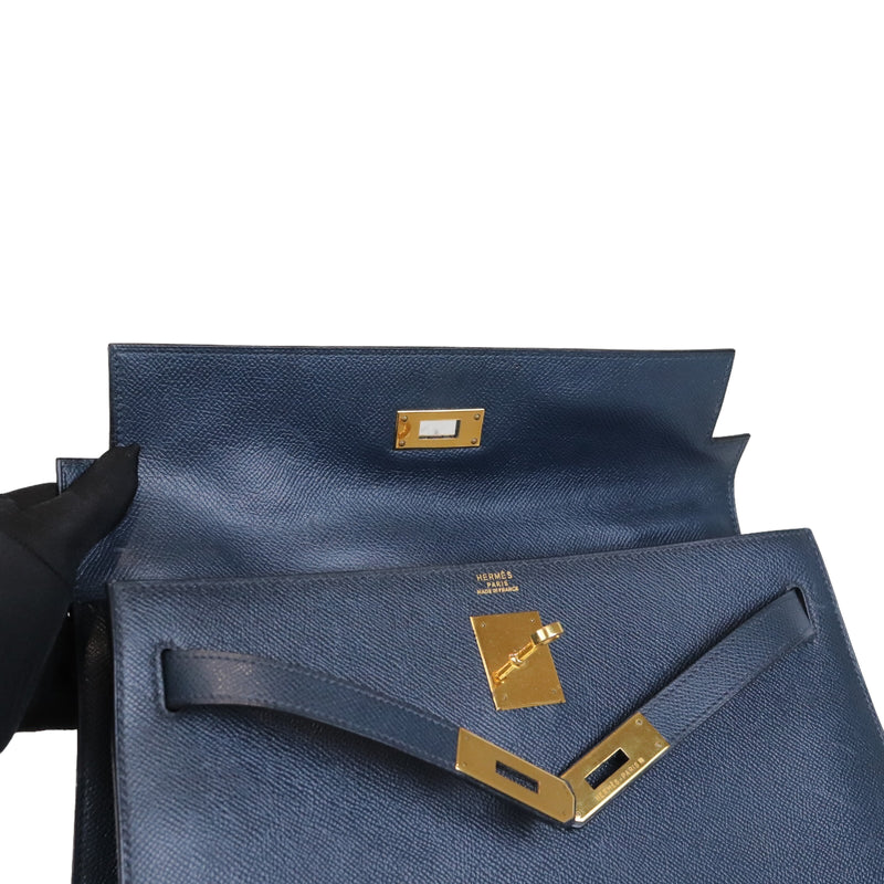 Kelly 32 Blue Sapphire Colour in Sellier Epsom Leather with palladium  hardware. Hermès. 2017., Handbags and Accessories Online, Ecommerce  Retail