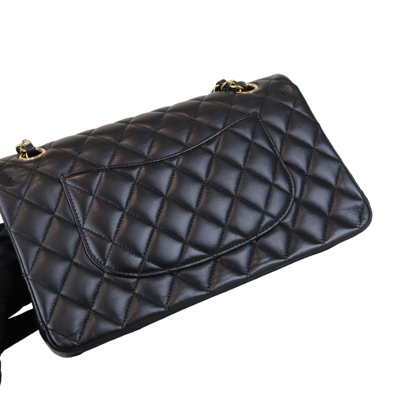 Classic Flap Medium M/L Lambskin Black GHW