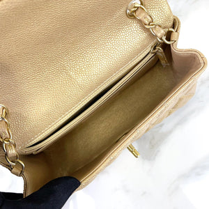 Mini 15C Rectangle Caviar Gold GHW