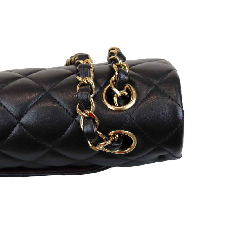 Classic Flap Medium M/L Lambskin Black GHW
