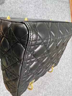Lambskin Cannage Medium Lady Dior Black GHW