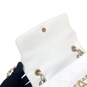 Enchained Flap Small Calfskin Quilted White GHW