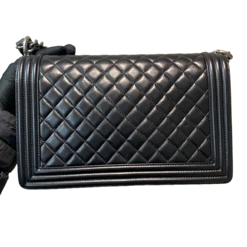 New Medium Boy Flap Lambskin Quilted Black RHW