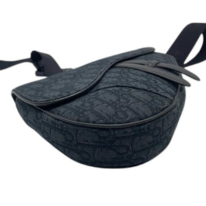 Mens Saddle Bag Oblique Canvas Black SHW