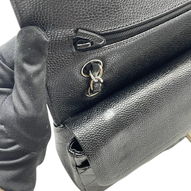 Classis Double Flap Medium Caviar Quilted Black SHW