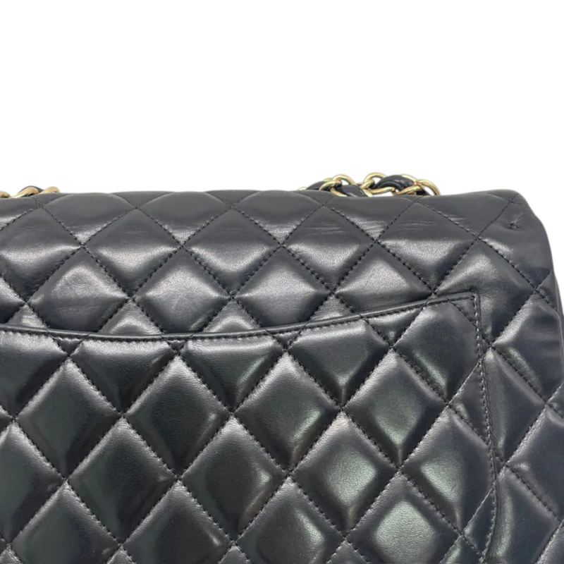 Jumbo Single Flap Lambskin Quilted Black GHW