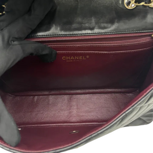 Jumbo Single Flap Lambskin Quilted Black GHW