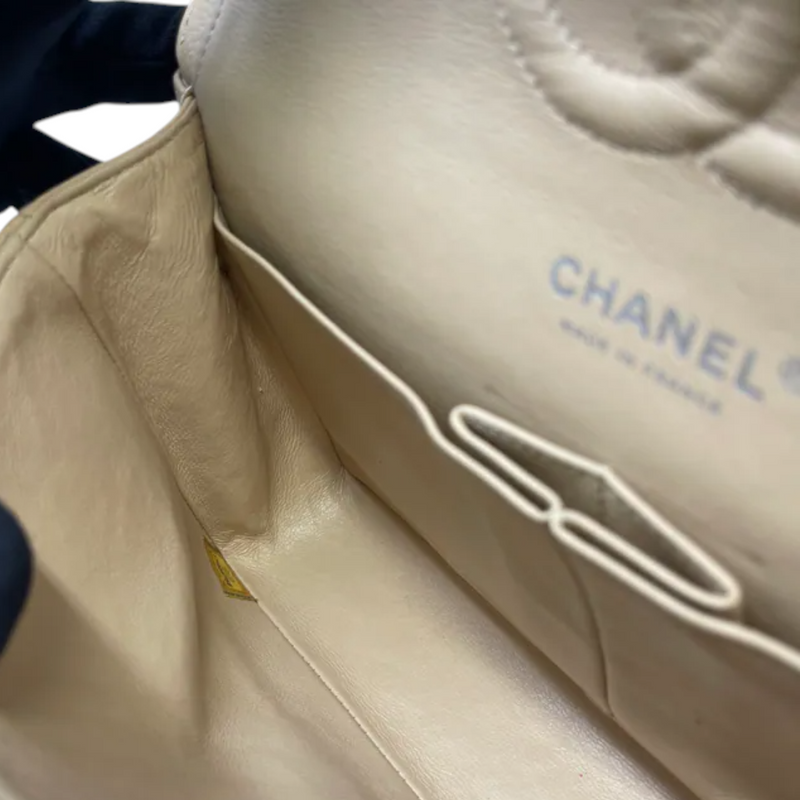 Classic Double Flap Medium Caviar Quilted Beige SHW