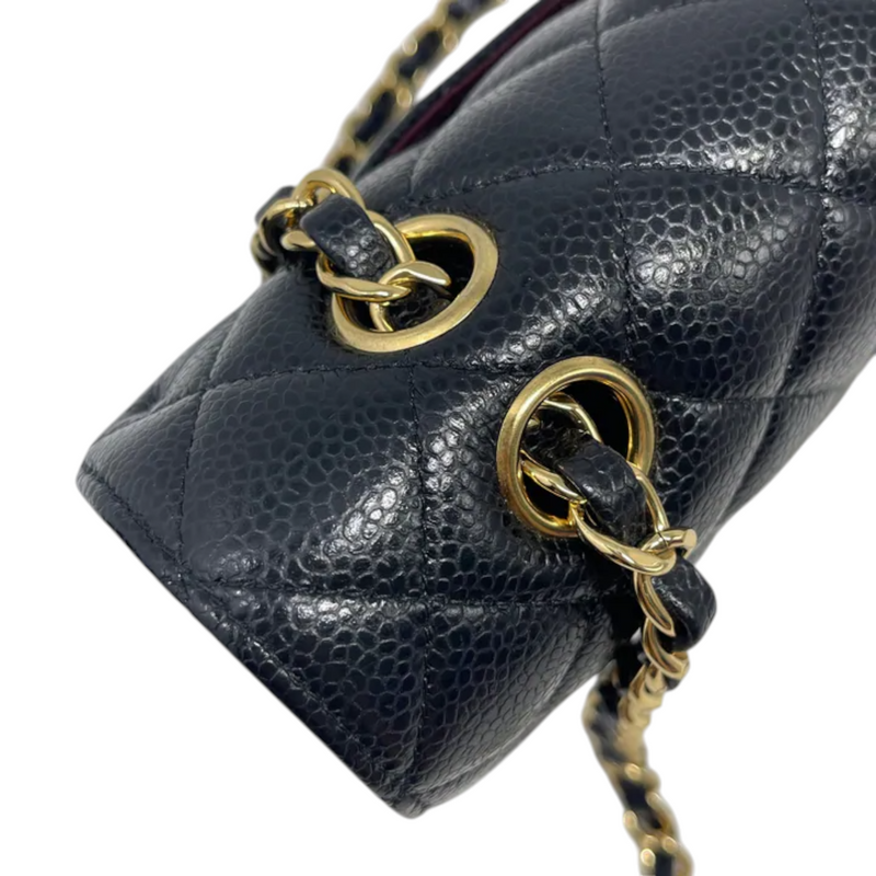 Classic Double Flap Medium Caviar Black GHW