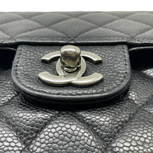 Classis Double Flap Medium Caviar Quilted Black SHW