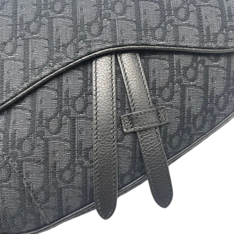 Mens Saddle Bag Oblique Canvas Black SHW