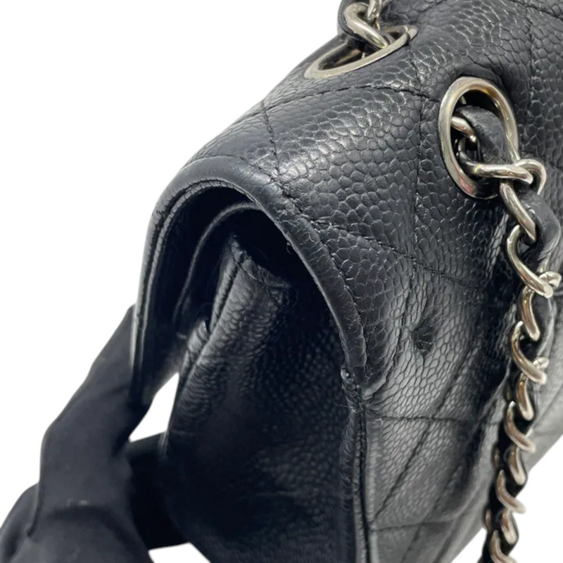 Classis Double Flap Medium Caviar Quilted Black SHW