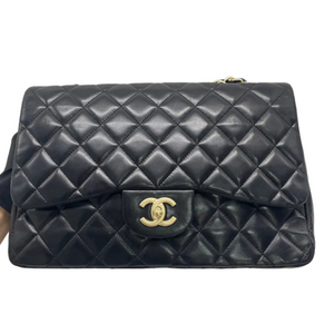 Jumbo Single Flap Lambskin Quilted Black GHW