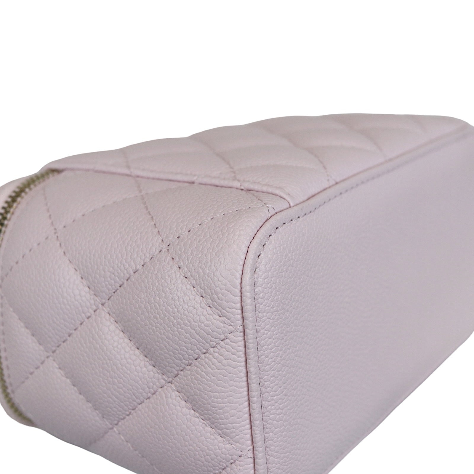 Chanel CC Chain 22P Small Vanity Light Pink Caviar LGHW – Bag Religion