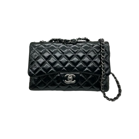 Chanel Vintage Heart Shape CC Vanity Patent Bag in Black