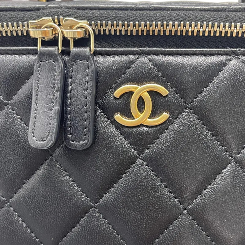 Top Handle Vanity Case Small Lambskin Black GHW