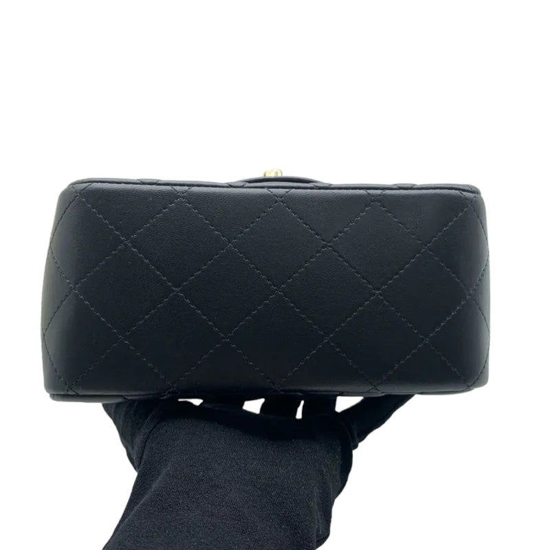 Square Flap Mini Lambskin Quilted Black LGHW