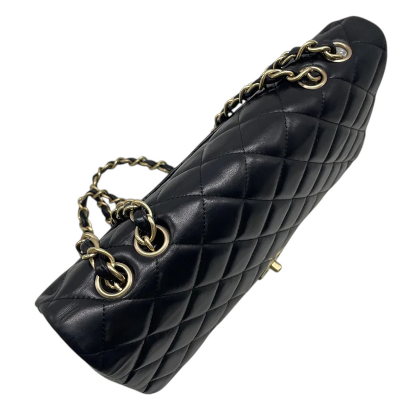 Jumbo Single Flap Lambskin Quilted Black GHW