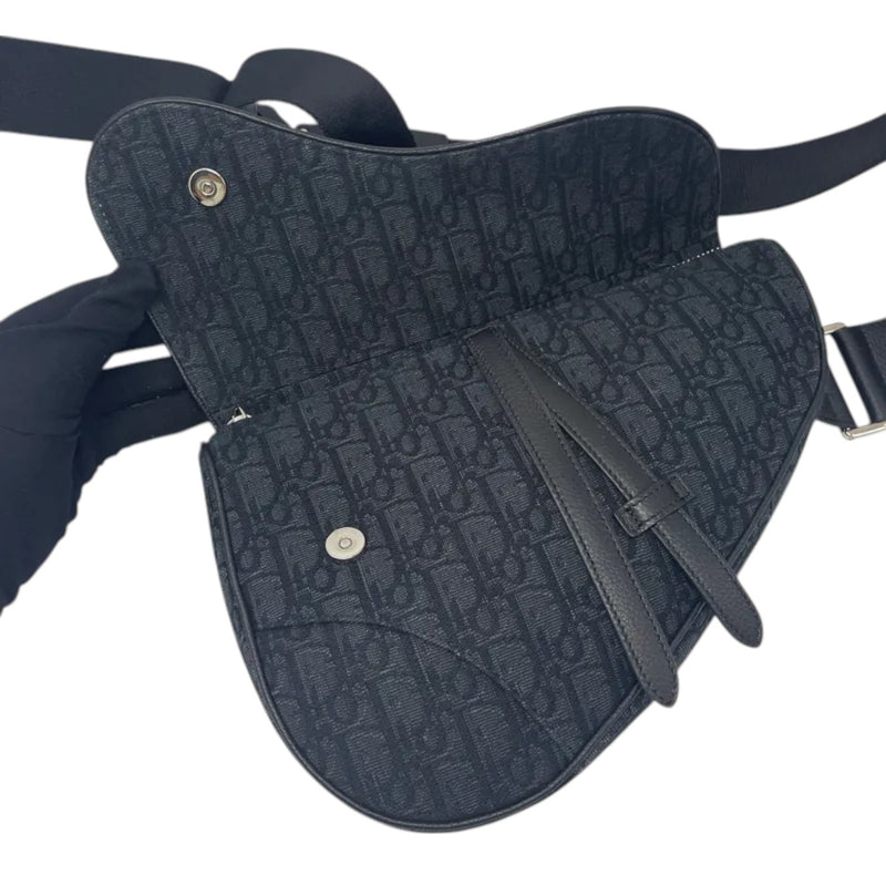 Mens Saddle Bag Oblique Canvas Black SHW