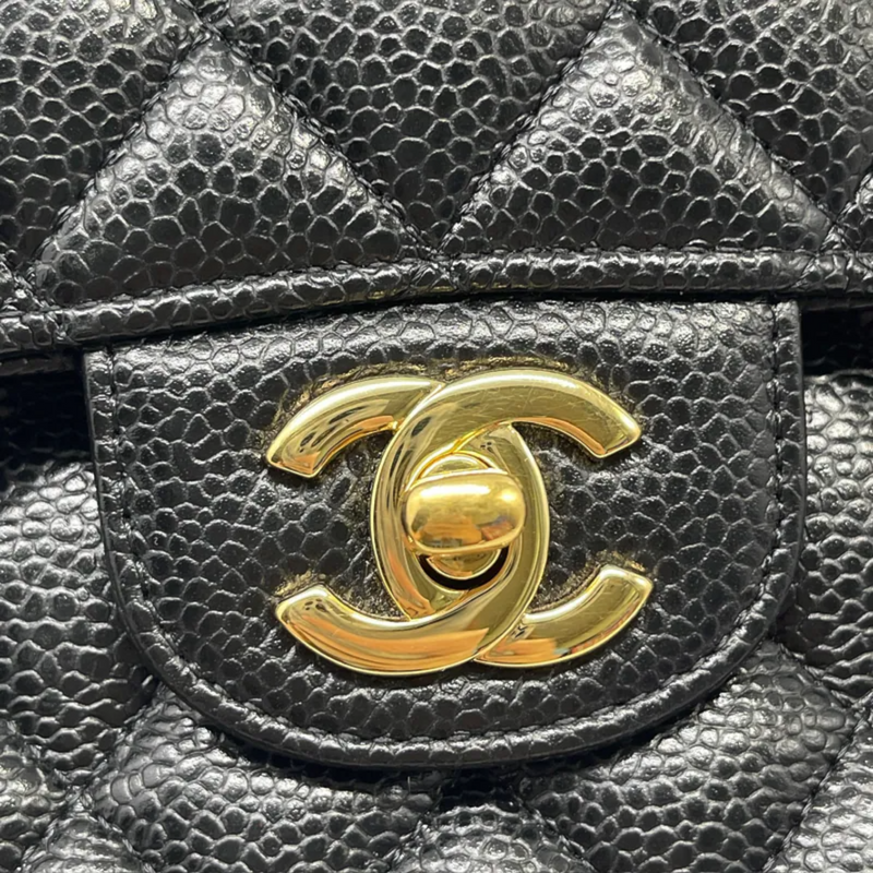 Classic Double Flap Medium Caviar Black GHW