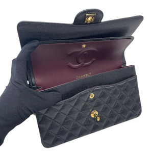 Classic Double Flap Medium Caviar Black GHW