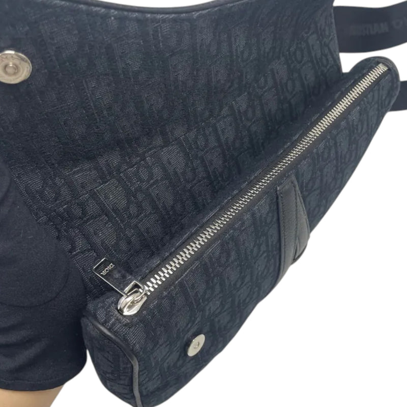 Mens Saddle Bag Oblique Canvas Black SHW