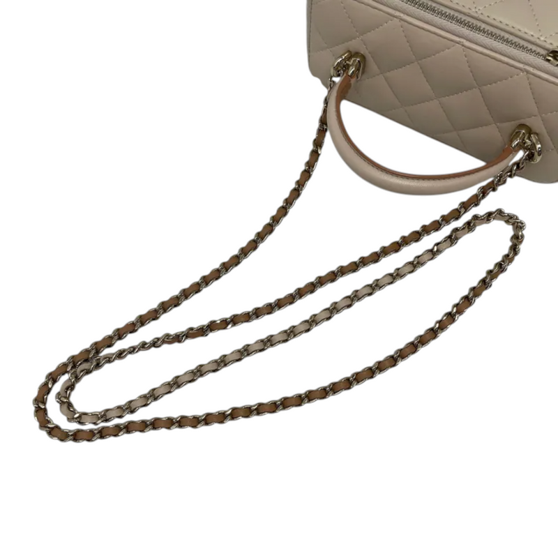 Top Handle Vanity Case With Chain Small Lambskin Ecru Beige GHW