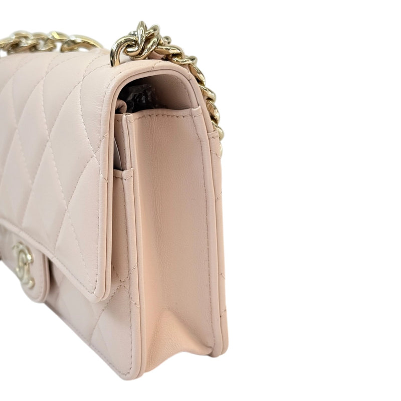 Wallet On Chain WOC Lambskin Plexi Quilted Pink GHW