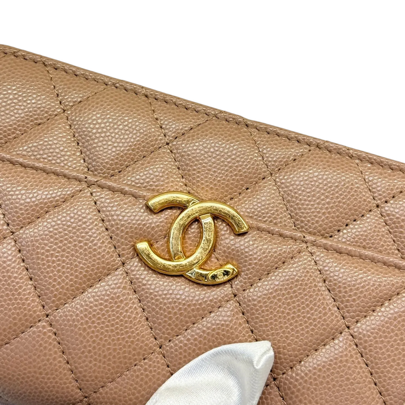 Wallet on Chain WOC Caviar Quilted Dark Beige GHW