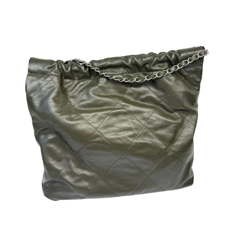 22 Medium Shiny Calfskin Quilted Green SHW