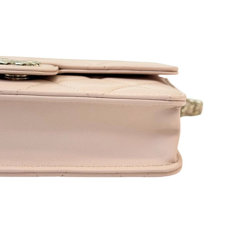 Wallet On Chain WOC Lambskin Plexi Quilted Pink GHW