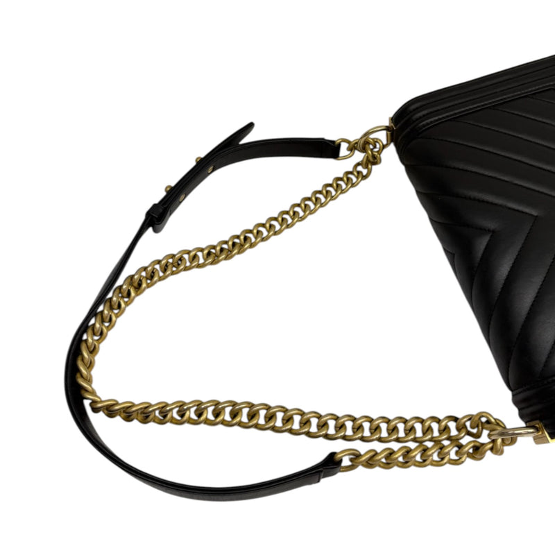 Boy Flap Medium Calfskin Chevron Quilted Black GHW
