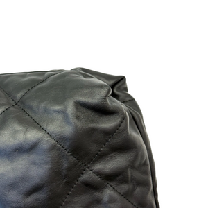 Chanel 22 Medium Shiny Calfskin Quilted Black GHW