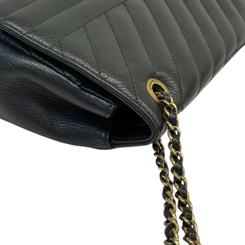 Diagonal Small Flap Calfskin Quilted Black GHW