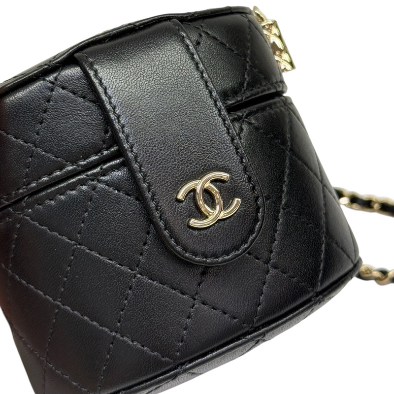 Round Vanity Case With Chain Lambskin Black GHW