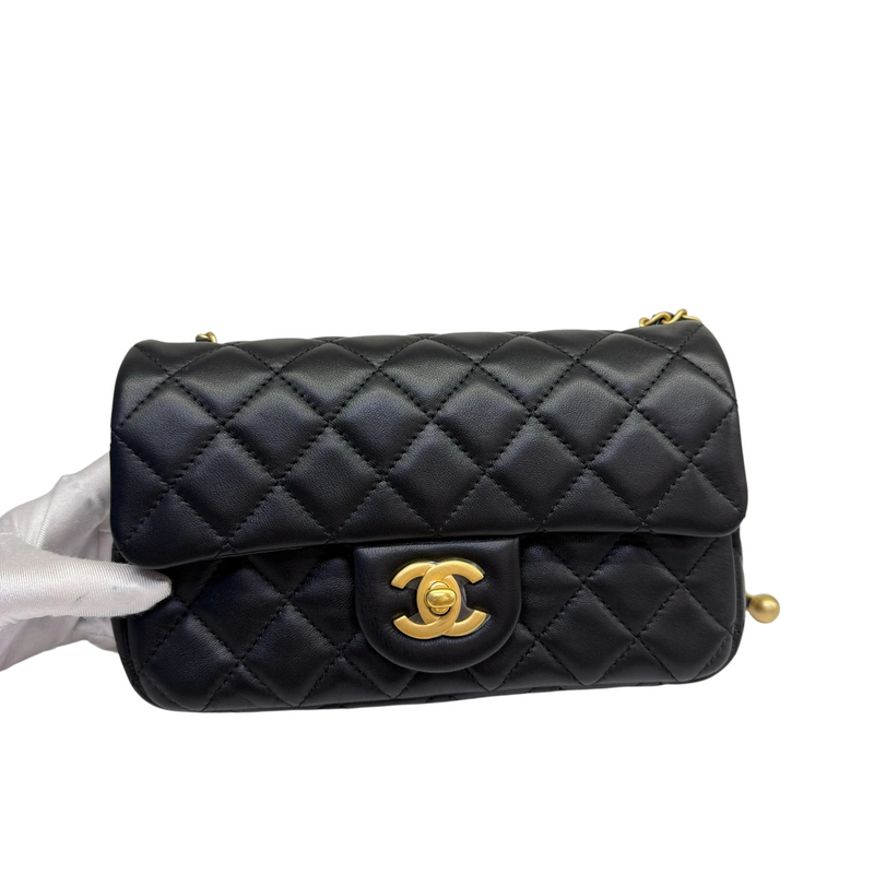 Rectangular Pearl Crush Flap Lambskin Quilted Black GHW