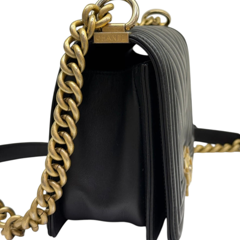 Boy Flap Medium Calfskin Chevron Quilted Black GHW