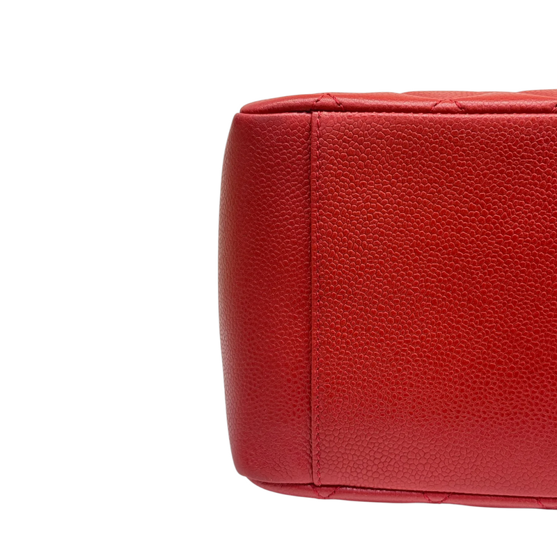 Grand Shopping Tote GST Caviar Quilted Red SHW