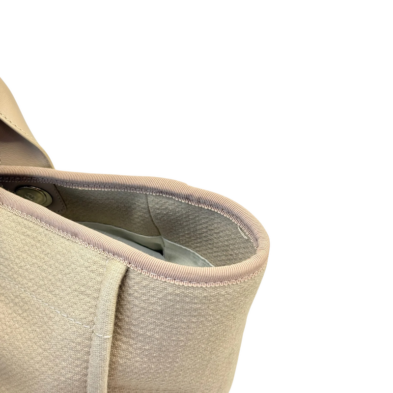 Deauville Tote Medium Mixed Fibers Beige LGHW