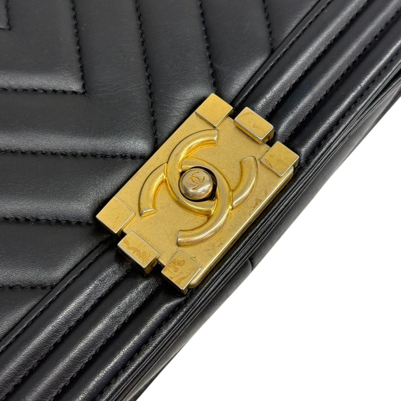 Boy Flap Medium Calfskin Chevron Quilted Black GHW