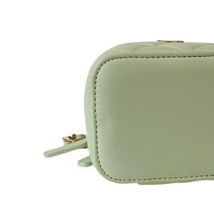 Vanity Case With Chain Lambskin Pearl Crush Light Green GHW